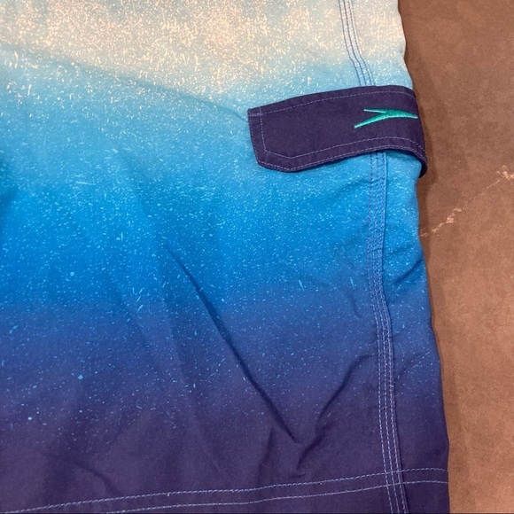 Speedo mens Large swim trunks ombré blues - Picture 3 of 9